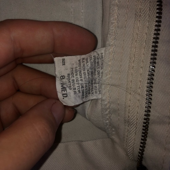 Vintage white denim Lee shorts - Picture 2 of 3